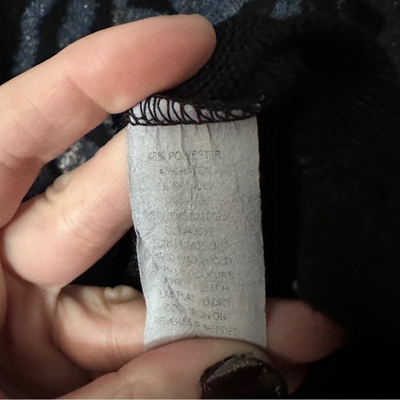 Dolled  up knit tiger Tshirt - Picture 4 of 6